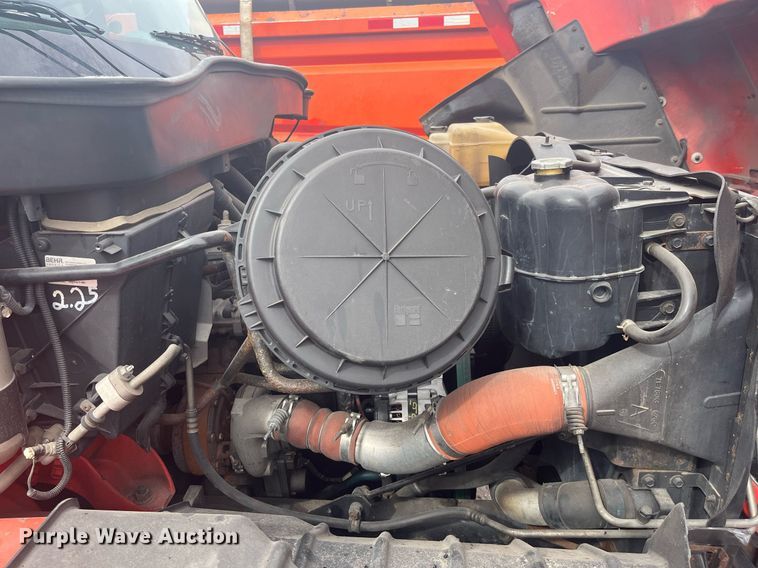 image for item DG5413 2007 International 7400  dump truck