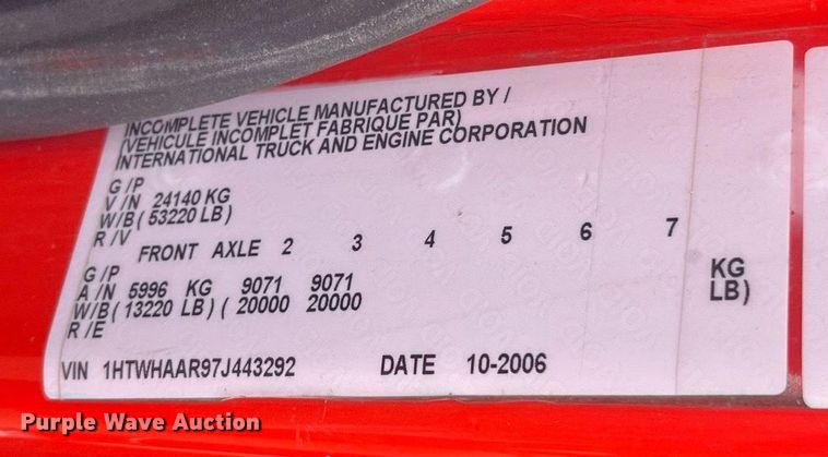 image for item DG5413 2007 International 7400  dump truck