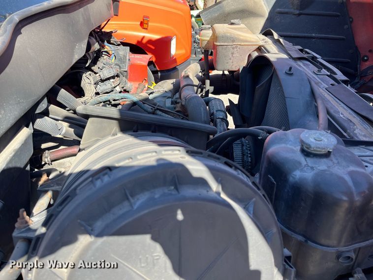 image for item DG5414 2007 International 7400  dump truck