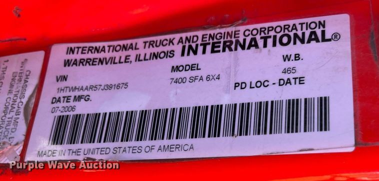 image for item DG5414 2007 International 7400  dump truck