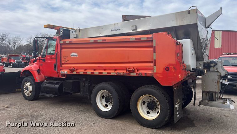 image for item DG5415 2007 International 7400  dump truck