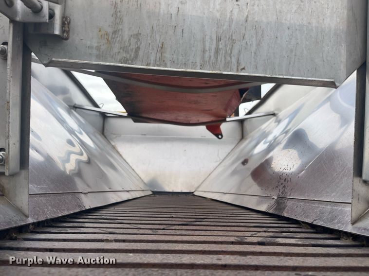 image for item DG5415 2007 International 7400  dump truck