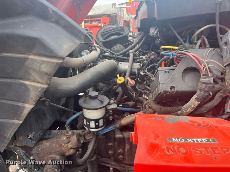 image for item DG5415 2007 International 7400  dump truck