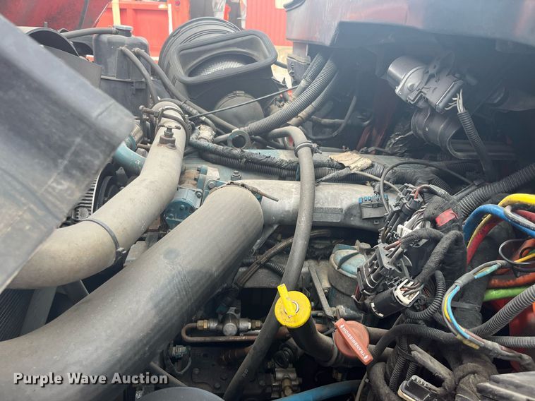 image for item DG5415 2007 International 7400  dump truck