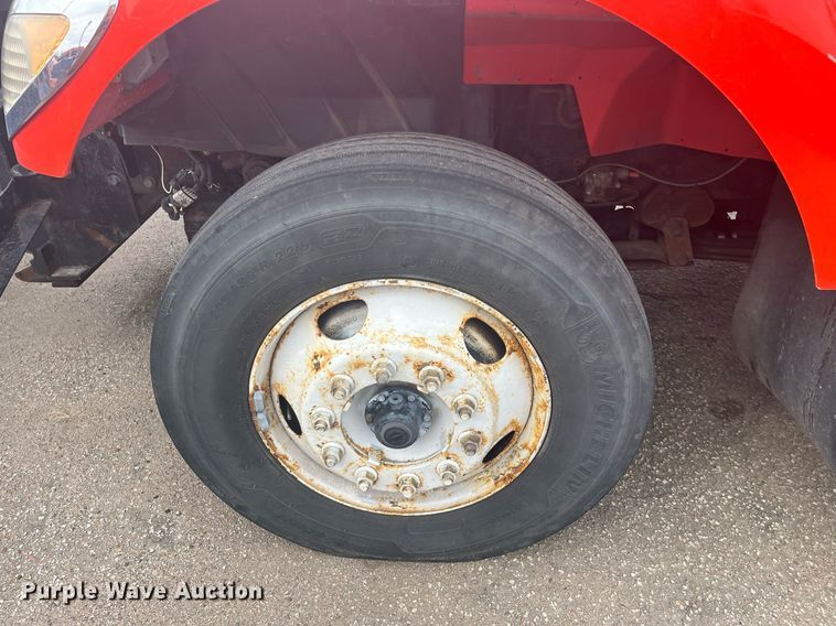 image for item DG5415 2007 International 7400  dump truck