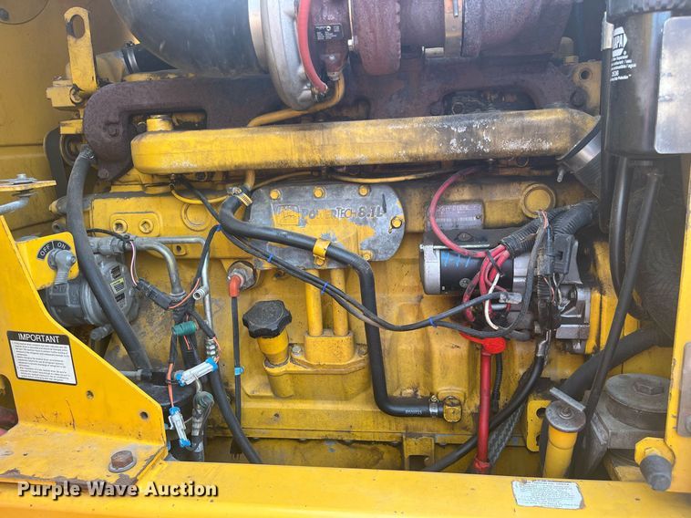 image for item DG5427 2001 John Deere 770CH  motor grader