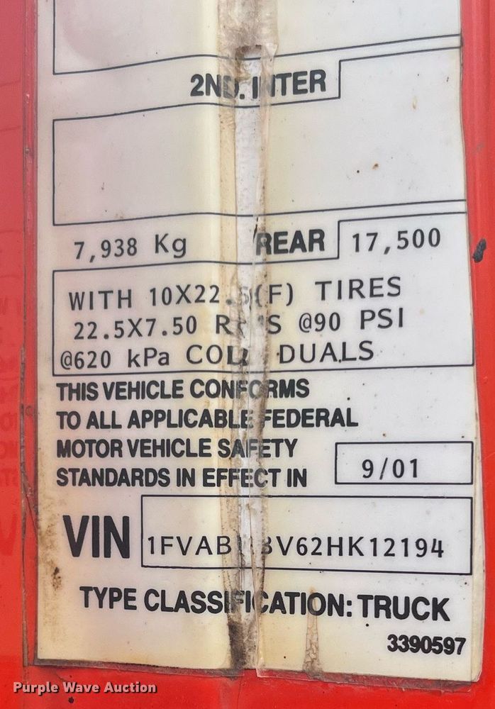 image for item DG5428 2002 Freightliner FL60  oil distributor truck