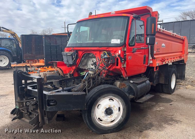 image for item DG5429 2007 International 7400  dump truck