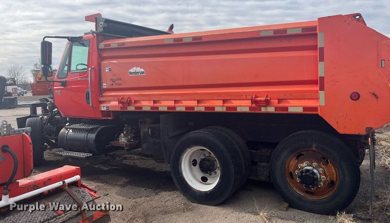 image for item DG5429 2007 International 7400  dump truck