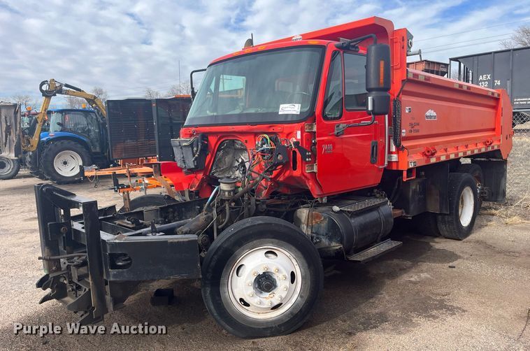 image for item DG5429 2007 International 7400  dump truck