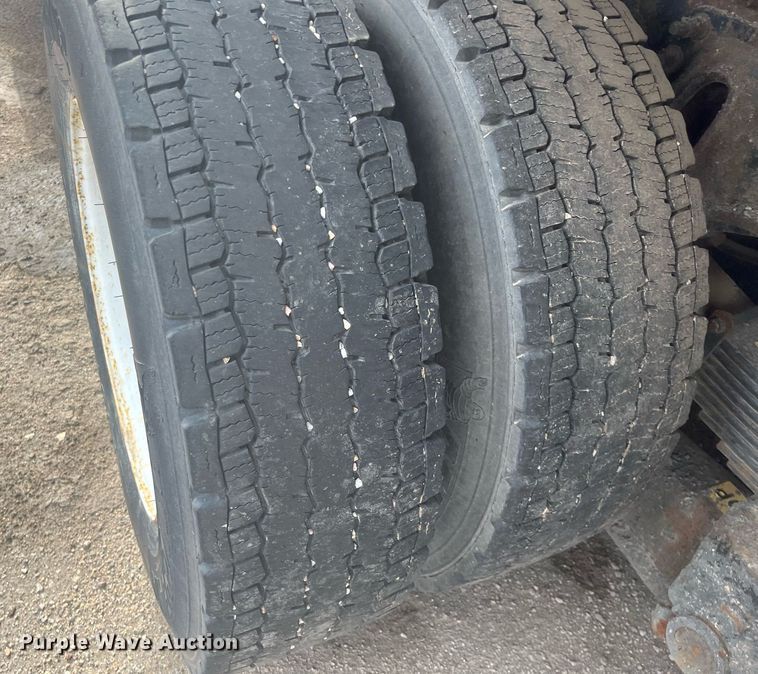 image for item DG5429 2007 International 7400  dump truck