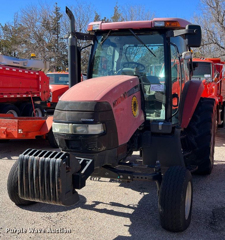 image for item DG5436 2004 Case IH MXU100  tractor