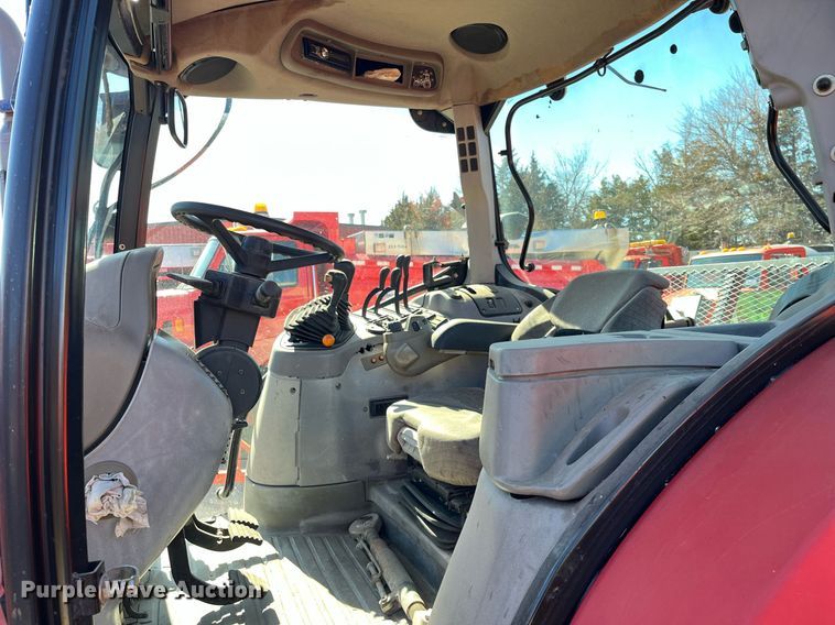 image for item DG5436 2004 Case IH MXU100  tractor