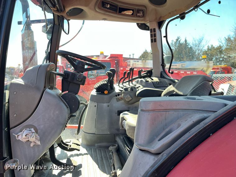 image for item DG5436 2004 Case IH MXU100  tractor