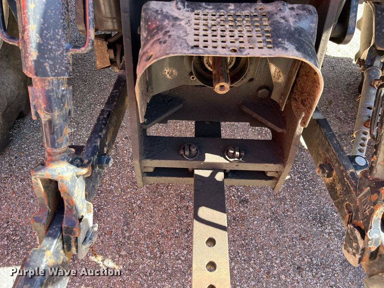 image for item DG5436 2004 Case IH MXU100  tractor