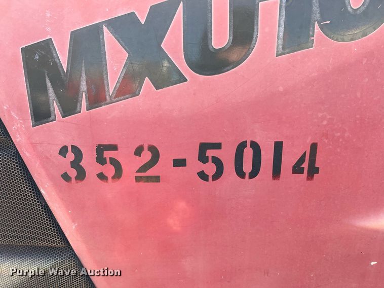 image for item DG5436 2004 Case IH MXU100  tractor