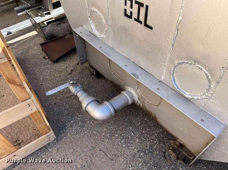 image for item DG5441 Waste oil tank