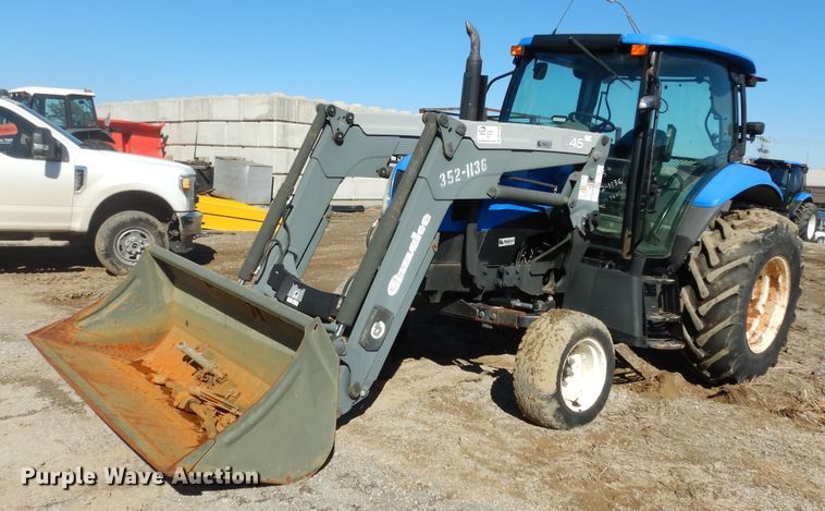 image for item DK7528 2006 New Holland TS110A  tractor