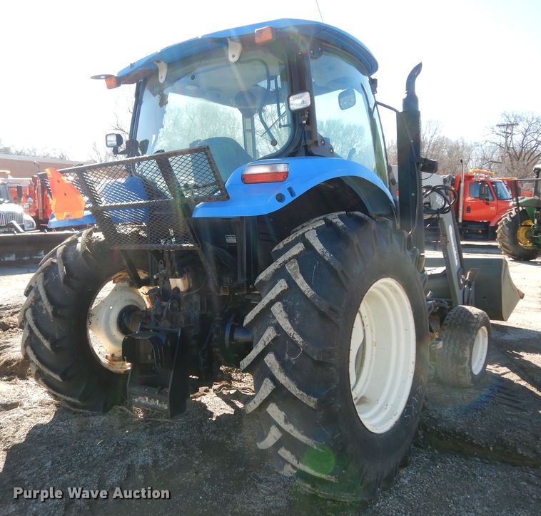 image for item DK7528 2006 New Holland TS110A  tractor