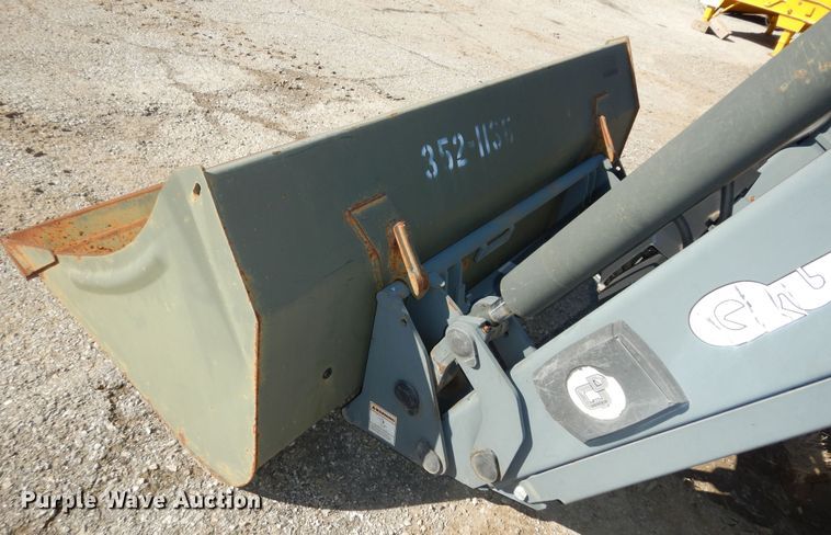 image for item DK7528 2006 New Holland TS110A  tractor