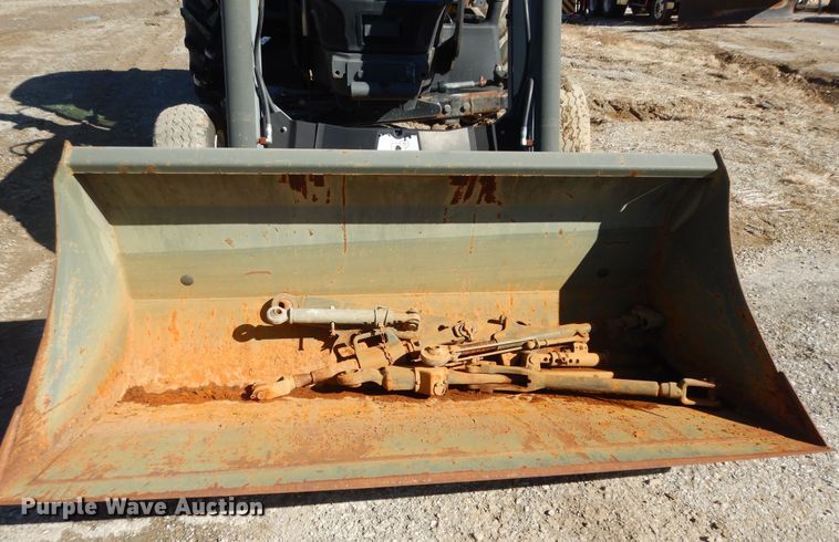 image for item DK7528 2006 New Holland TS110A  tractor