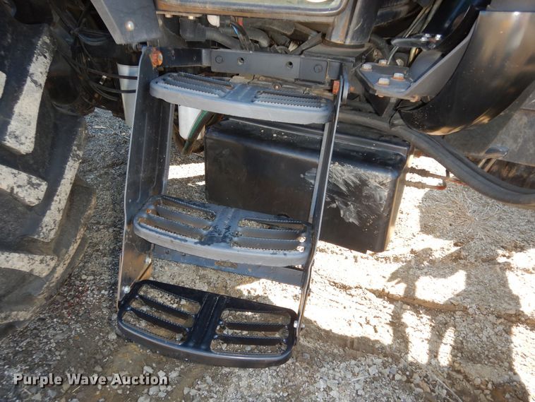 image for item DK7528 2006 New Holland TS110A  tractor