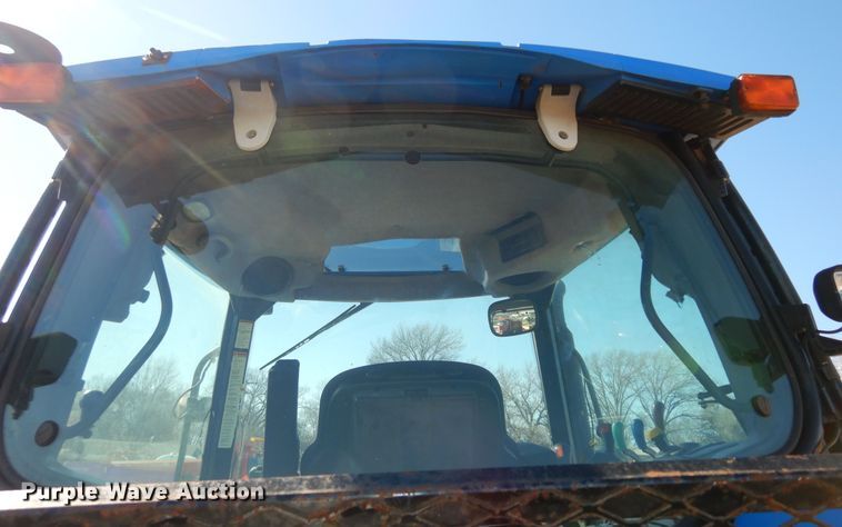 image for item DK7528 2006 New Holland TS110A  tractor