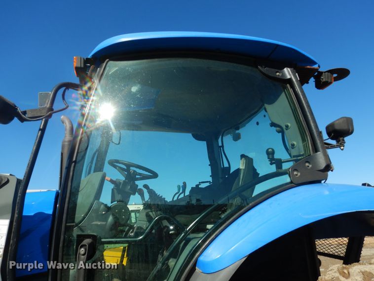image for item DK7528 2006 New Holland TS110A  tractor
