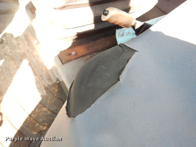 image for item DK7528 2006 New Holland TS110A  tractor