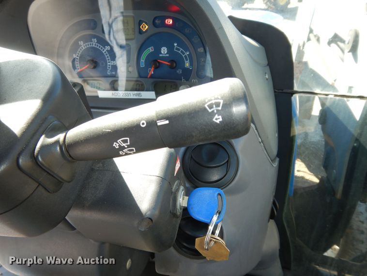 image for item DK7528 2006 New Holland TS110A  tractor