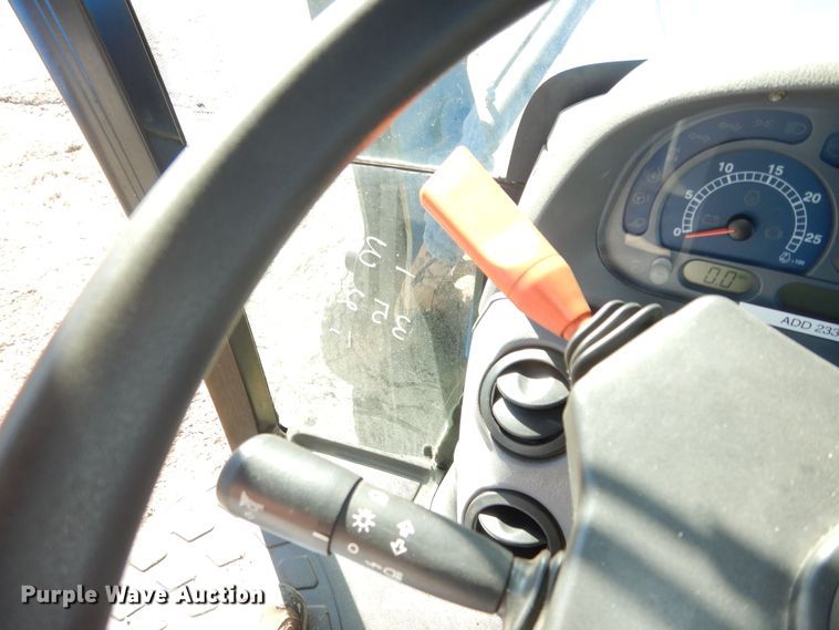 image for item DK7528 2006 New Holland TS110A  tractor