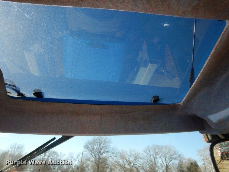 image for item DK7528 2006 New Holland TS110A  tractor