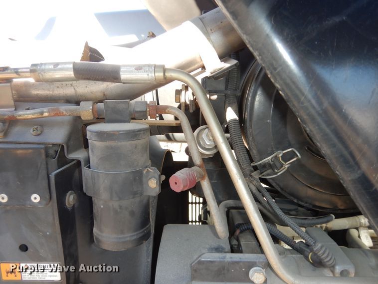 image for item DK7528 2006 New Holland TS110A  tractor