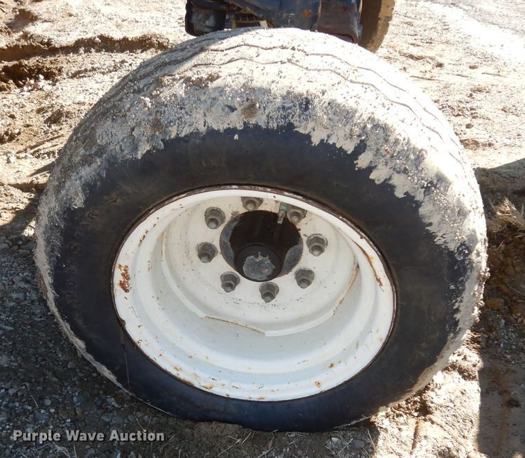 image for item DK7528 2006 New Holland TS110A  tractor