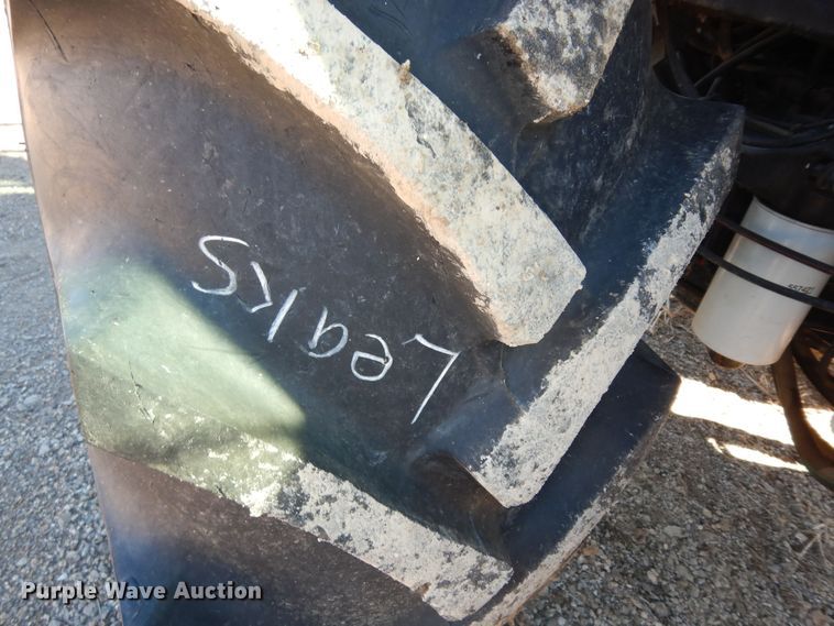 image for item DK7528 2006 New Holland TS110A  tractor