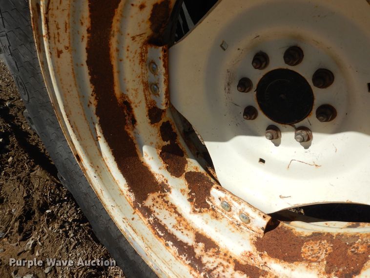 image for item DK7528 2006 New Holland TS110A  tractor