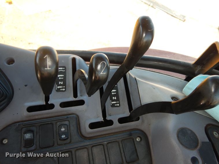 image for item DK7529 2004 Case IH MXU100  tractor