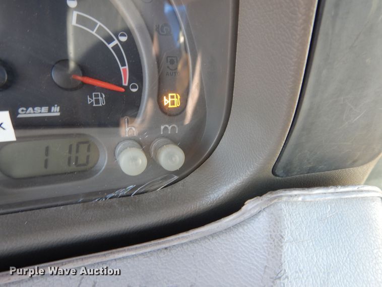 image for item DK7529 2004 Case IH MXU100  tractor