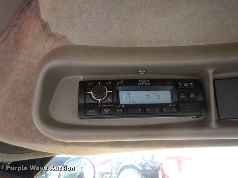 image for item DK7529 2004 Case IH MXU100  tractor