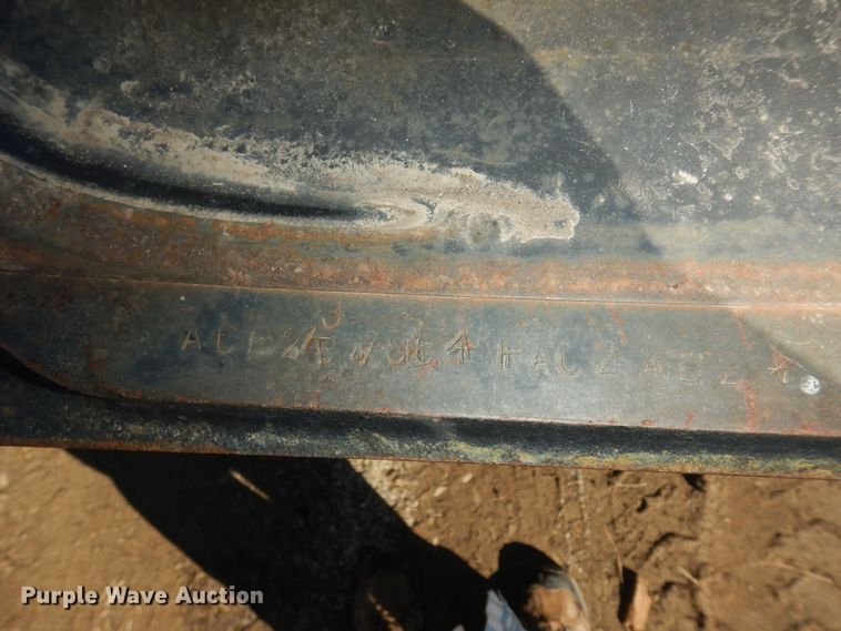 image for item DK7529 2004 Case IH MXU100  tractor