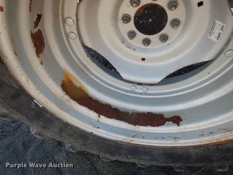 image for item DK7529 2004 Case IH MXU100  tractor