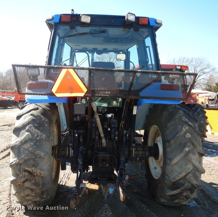image for item DK7530 2003 New Holland TS100  tractor