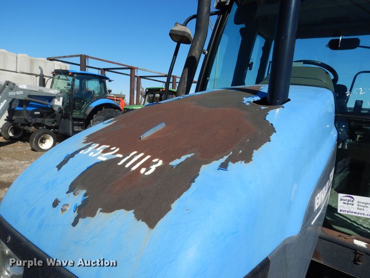 image for item DK7530 2003 New Holland TS100  tractor