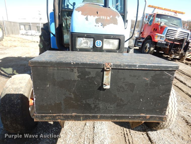 image for item DK7530 2003 New Holland TS100  tractor