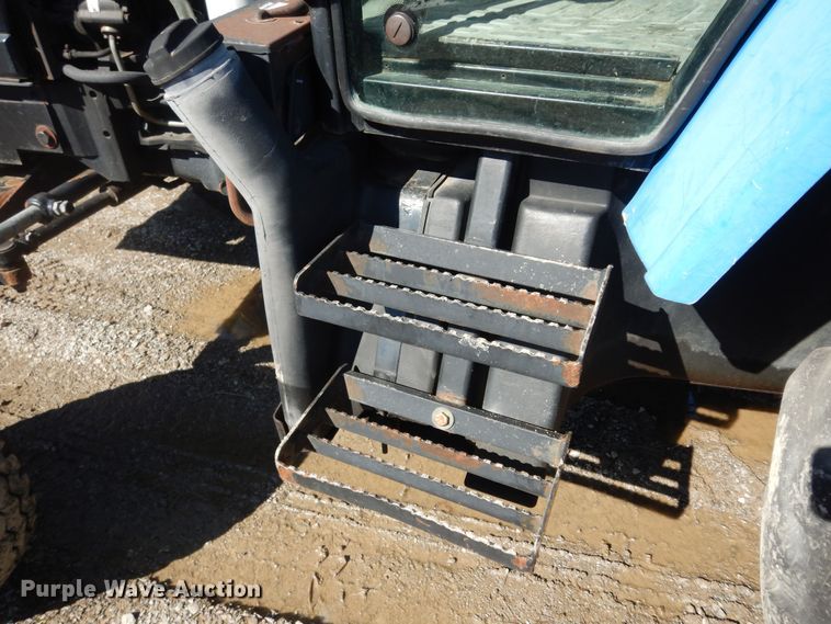 image for item DK7530 2003 New Holland TS100  tractor