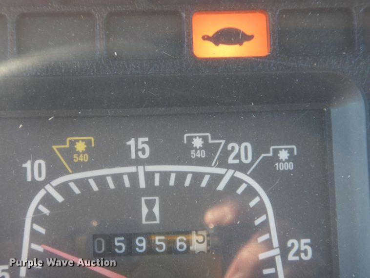 image for item DK7530 2003 New Holland TS100  tractor