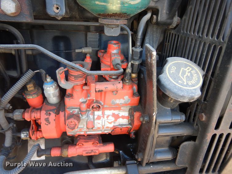 image for item DK7530 2003 New Holland TS100  tractor