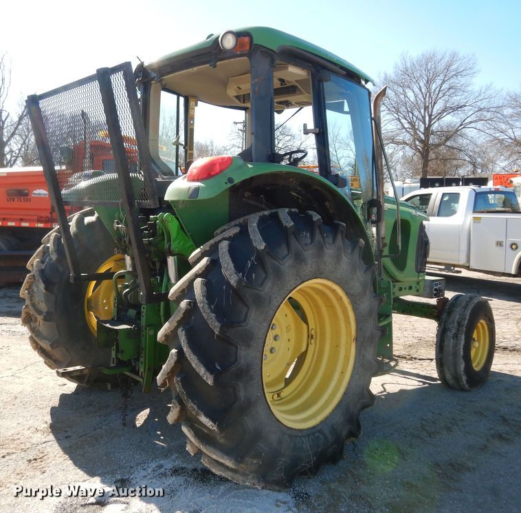 image for item DK7600 2005 John Deere 6415  tractor