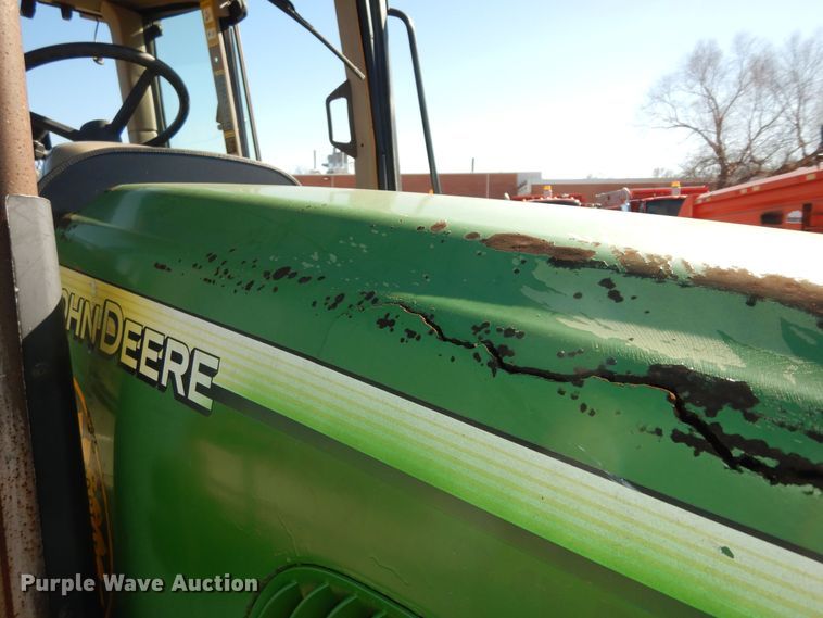 image for item DK7600 2005 John Deere 6415  tractor