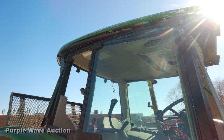 image for item DK7600 2005 John Deere 6415  tractor